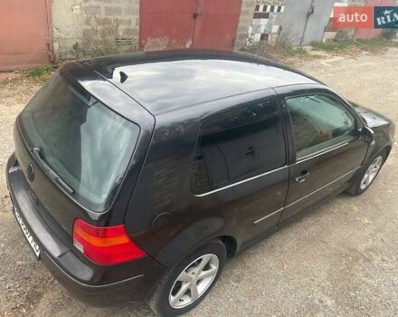 Черный Фольксваген Гольф, объемом двигателя 1.9 л и пробегом 316 тыс. км за 2999 $, фото 19 на Automoto.ua