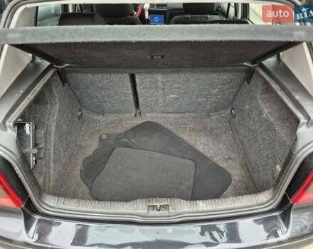 Чорний Фольксваген Гольф, об'ємом двигуна 1.39 л та пробігом 298 тис. км за 4200 $, фото 17 на Automoto.ua