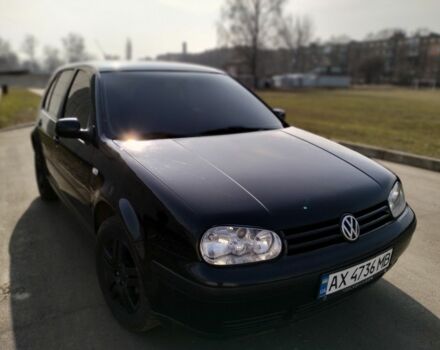 Черный Фольксваген Гольф, объемом двигателя 1.4 л и пробегом 322 тыс. км за 3900 $, фото 2 на Automoto.ua