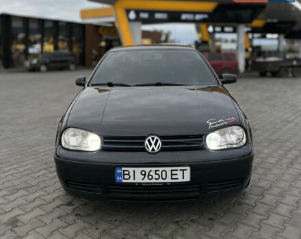 Чорний Фольксваген Гольф, об'ємом двигуна 1.39 л та пробігом 280 тис. км за 4000 $, фото 1 на Automoto.ua
