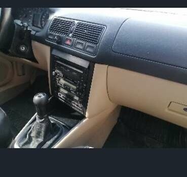 Черный Фольксваген Гольф, объемом двигателя 1.6 л и пробегом 243 тыс. км за 4900 $, фото 1 на Automoto.ua