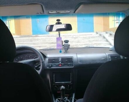 Чорний Фольксваген Гольф, об'ємом двигуна 1.39 л та пробігом 335 тис. км за 4000 $, фото 8 на Automoto.ua