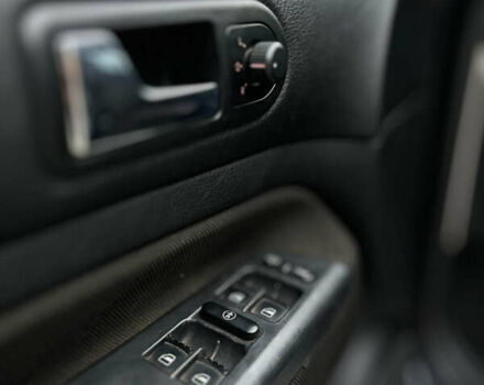 Чорний Фольксваген Гольф, об'ємом двигуна 1.39 л та пробігом 280 тис. км за 4000 $, фото 9 на Automoto.ua