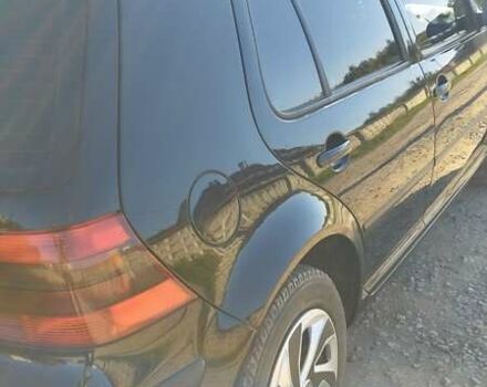 Черный Фольксваген Гольф, объемом двигателя 1.39 л и пробегом 177 тыс. км за 4100 $, фото 18 на Automoto.ua