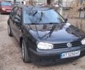 Черный Фольксваген Гольф, объемом двигателя 1.6 л и пробегом 230 тыс. км за 4600 $, фото 1 на Automoto.ua