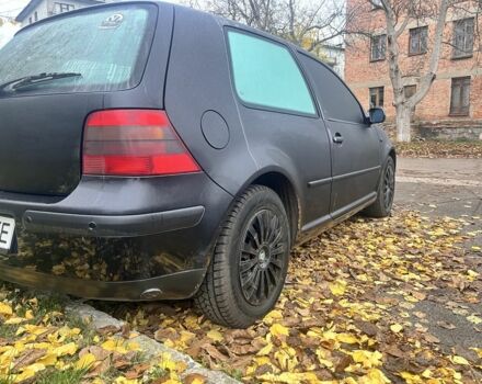 Черный Фольксваген Гольф, объемом двигателя 1.4 л и пробегом 223 тыс. км за 4500 $, фото 3 на Automoto.ua