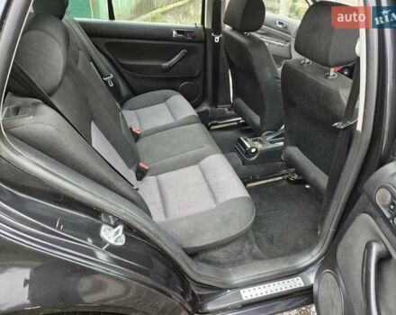 Чорний Фольксваген Гольф, об'ємом двигуна 1.39 л та пробігом 298 тис. км за 4200 $, фото 10 на Automoto.ua