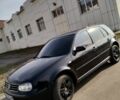 Черный Фольксваген Гольф, объемом двигателя 1.4 л и пробегом 322 тыс. км за 3900 $, фото 1 на Automoto.ua