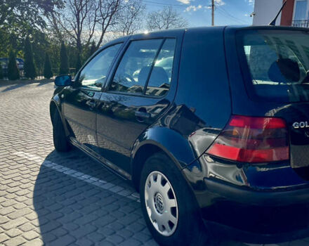 Черный Фольксваген Гольф, объемом двигателя 1.4 л и пробегом 260 тыс. км за 4500 $, фото 1 на Automoto.ua