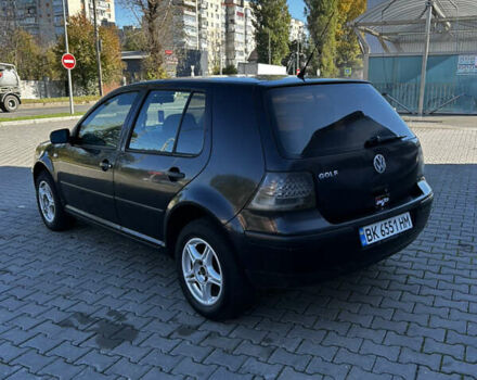Черный Фольксваген Гольф, объемом двигателя 1.39 л и пробегом 298 тыс. км за 2600 $, фото 2 на Automoto.ua