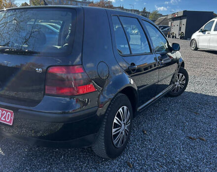 Черный Фольксваген Гольф, объемом двигателя 1.6 л и пробегом 260 тыс. км за 4950 $, фото 6 на Automoto.ua