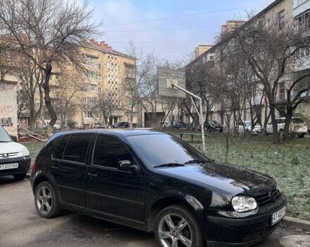 Черный Фольксваген Гольф, объемом двигателя 1.4 л и пробегом 207 тыс. км за 3500 $, фото 1 на Automoto.ua