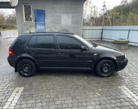 Черный Фольксваген Гольф, объемом двигателя 1.4 л и пробегом 233 тыс. км за 3700 $, фото 3 на Automoto.ua