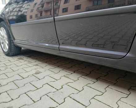 Черный Фольксваген Гольф, объемом двигателя 1.6 л и пробегом 234 тыс. км за 3850 $, фото 11 на Automoto.ua