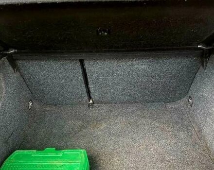 Черный Фольксваген Гольф, объемом двигателя 1.39 л и пробегом 329 тыс. км за 3700 $, фото 5 на Automoto.ua