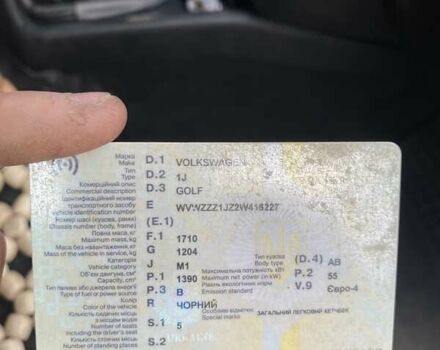 Черный Фольксваген Гольф, объемом двигателя 1.39 л и пробегом 230 тыс. км за 4500 $, фото 13 на Automoto.ua