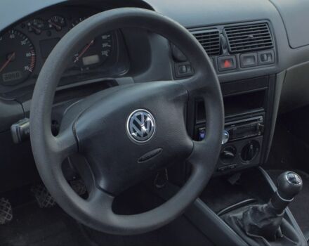 Черный Фольксваген Гольф, объемом двигателя 1.4 л и пробегом 250 тыс. км за 5000 $, фото 6 на Automoto.ua