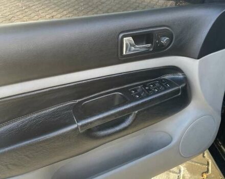 Черный Фольксваген Гольф, объемом двигателя 1.6 л и пробегом 453 тыс. км за 3700 $, фото 10 на Automoto.ua