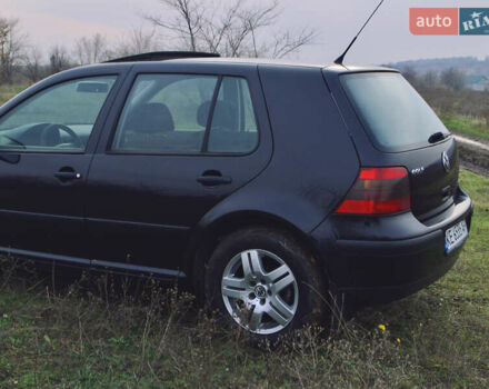 Черный Фольксваген Гольф, объемом двигателя 1.39 л и пробегом 250 тыс. км за 5000 $, фото 13 на Automoto.ua