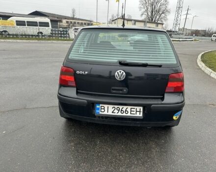 Черный Фольксваген Гольф, объемом двигателя 1.4 л и пробегом 244 тыс. км за 3900 $, фото 3 на Automoto.ua