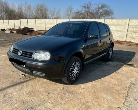 Черный Фольксваген Гольф, объемом двигателя 0 л и пробегом 250 тыс. км за 2800 $, фото 1 на Automoto.ua