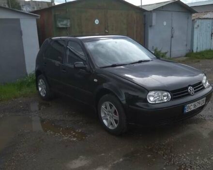 Черный Фольксваген Гольф, объемом двигателя 1.39 л и пробегом 177 тыс. км за 4100 $, фото 1 на Automoto.ua