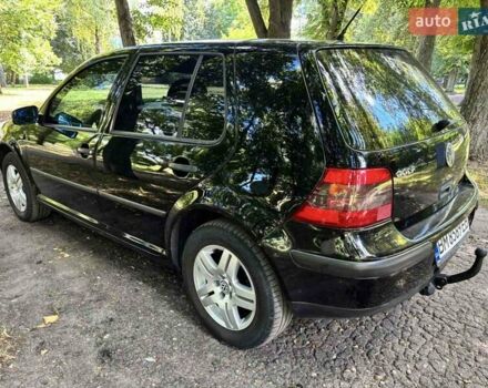 Черный Фольксваген Гольф, объемом двигателя 1.39 л и пробегом 253 тыс. км за 4900 $, фото 1 на Automoto.ua