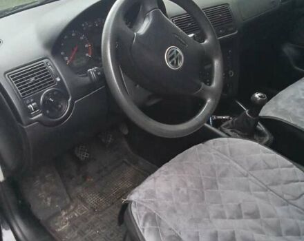 Фольксваген Гольф 2001 у Сумах на Automoto.ua Чорний Фольксваген Гольф, об'ємом двигуна 1.39 л та пробігом 20 тис. км за 5000 $, фото 4 на Automoto.ua