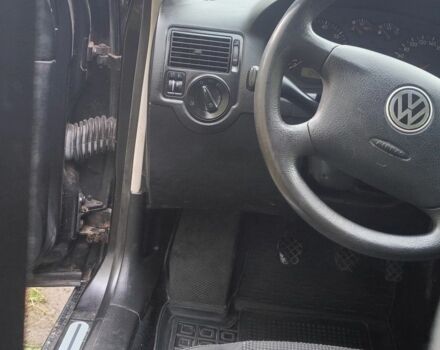 Чорний Фольксваген Гольф, об'ємом двигуна 1.6 л та пробігом 235 тис. км за 3950 $, фото 7 на Automoto.ua