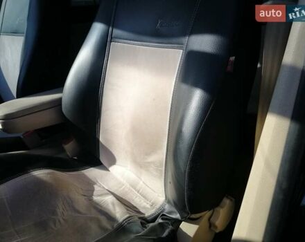 Черный Фольксваген Гольф, объемом двигателя 1.6 л и пробегом 243 тыс. км за 4900 $, фото 6 на Automoto.ua