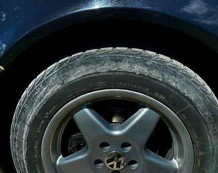 Черный Фольксваген Гольф, объемом двигателя 1.39 л и пробегом 329 тыс. км за 3700 $, фото 4 на Automoto.ua