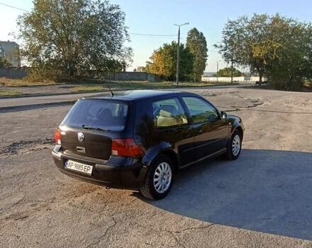 Черный Фольксваген Гольф, объемом двигателя 1.39 л и пробегом 280 тыс. км за 4400 $, фото 2 на Automoto.ua