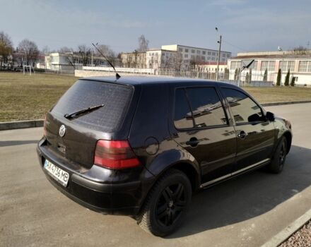 Черный Фольксваген Гольф, объемом двигателя 1.4 л и пробегом 322 тыс. км за 3900 $, фото 1 на Automoto.ua