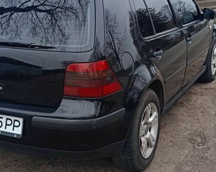 Черный Фольксваген Гольф, объемом двигателя 1.6 л и пробегом 320 тыс. км за 3700 $, фото 3 на Automoto.ua