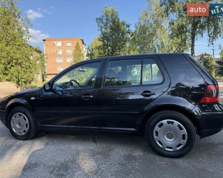 Черный Фольксваген Гольф, объемом двигателя 1.39 л и пробегом 209 тыс. км за 4300 $, фото 8 на Automoto.ua