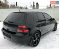 Черный Фольксваген Гольф, объемом двигателя 1.8 л и пробегом 260 тыс. км за 4900 $, фото 3 на Automoto.ua