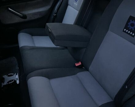 Черный Фольксваген Гольф, объемом двигателя 1.9 л и пробегом 330 тыс. км за 4000 $, фото 17 на Automoto.ua