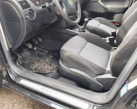 Чорний Фольксваген Гольф, об'ємом двигуна 1.4 л та пробігом 201 тис. км за 4100 $, фото 5 на Automoto.ua