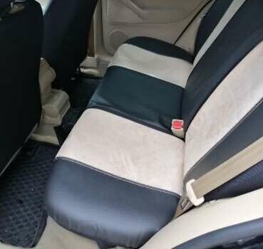 Черный Фольксваген Гольф, объемом двигателя 1.6 л и пробегом 243 тыс. км за 4900 $, фото 8 на Automoto.ua