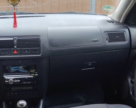 Чорний Фольксваген Гольф, об'ємом двигуна 1.6 л та пробігом 235 тис. км за 3950 $, фото 8 на Automoto.ua