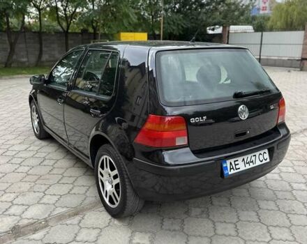 Черный Фольксваген Гольф, объемом двигателя 1.6 л и пробегом 253 тыс. км за 3999 $, фото 6 на Automoto.ua