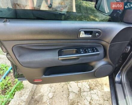 Черный Фольксваген Гольф, объемом двигателя 1.39 л и пробегом 225 тыс. км за 4800 $, фото 10 на Automoto.ua