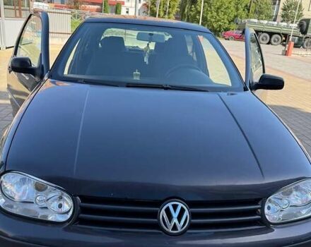 Черный Фольксваген Гольф, объемом двигателя 1.6 л и пробегом 276 тыс. км за 4000 $, фото 5 на Automoto.ua