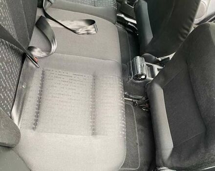 Черный Фольксваген Гольф, объемом двигателя 1.6 л и пробегом 233 тыс. км за 4790 $, фото 22 на Automoto.ua