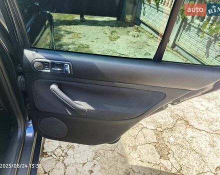 Черный Фольксваген Гольф, объемом двигателя 1.39 л и пробегом 225 тыс. км за 4800 $, фото 11 на Automoto.ua