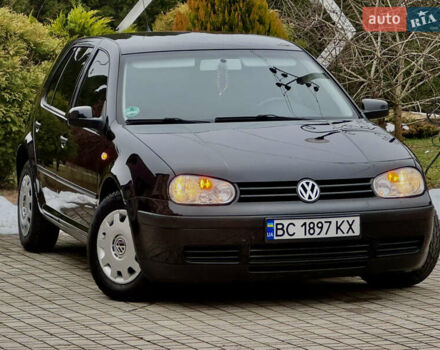 Черный Фольксваген Гольф, объемом двигателя 1.39 л и пробегом 197 тыс. км за 3997 $, фото 12 на Automoto.ua