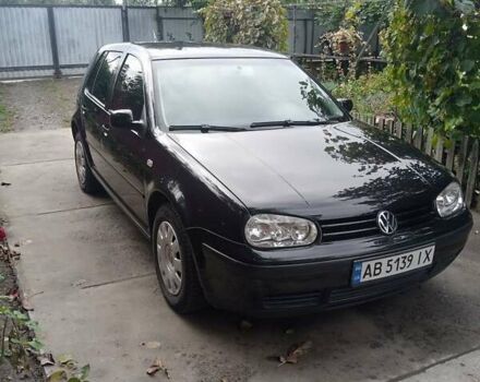 Черный Фольксваген Гольф, объемом двигателя 1.6 л и пробегом 291 тыс. км за 4299 $, фото 3 на Automoto.ua