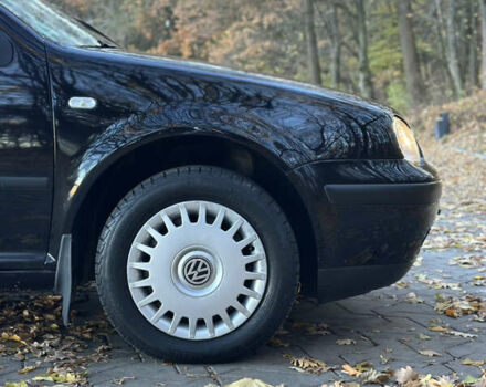 Черный Фольксваген Гольф, объемом двигателя 1.39 л и пробегом 231 тыс. км за 3799 $, фото 38 на Automoto.ua