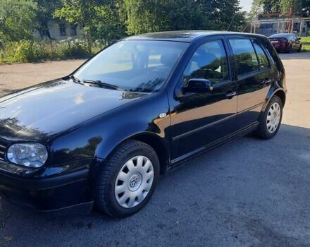 Черный Фольксваген Гольф, объемом двигателя 1.39 л и пробегом 185 тыс. км за 4000 $, фото 2 на Automoto.ua