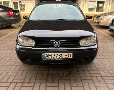 Черный Фольксваген Гольф, объемом двигателя 1.6 л и пробегом 240 тыс. км за 4100 $, фото 1 на Automoto.ua